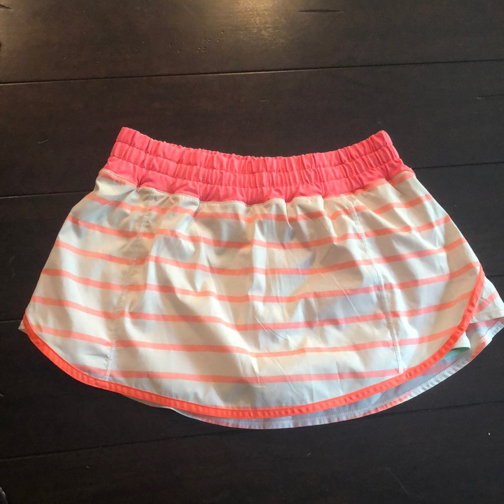 Track Attack Lululemon Skirt 4/6 orange and cream